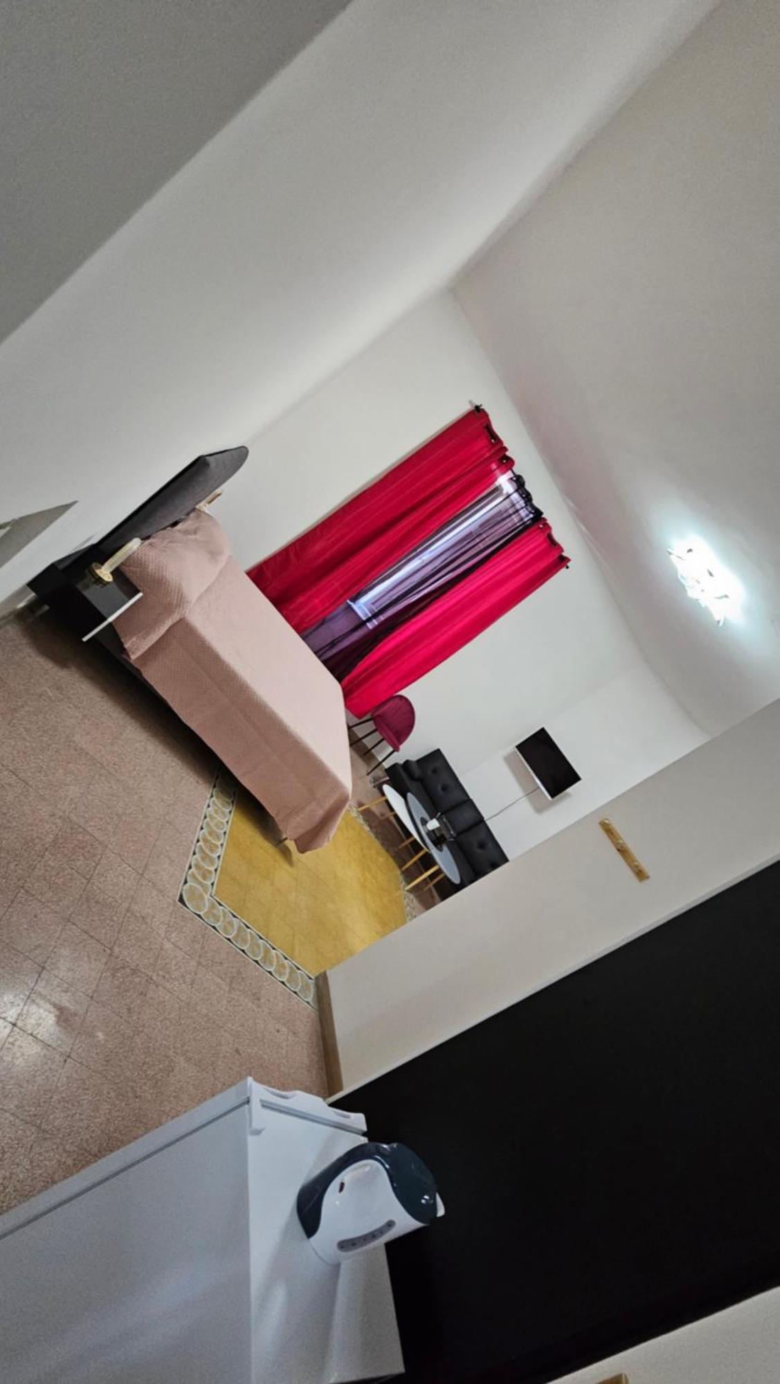 B&B Piazza Ragusa Рим Экстерьер фото